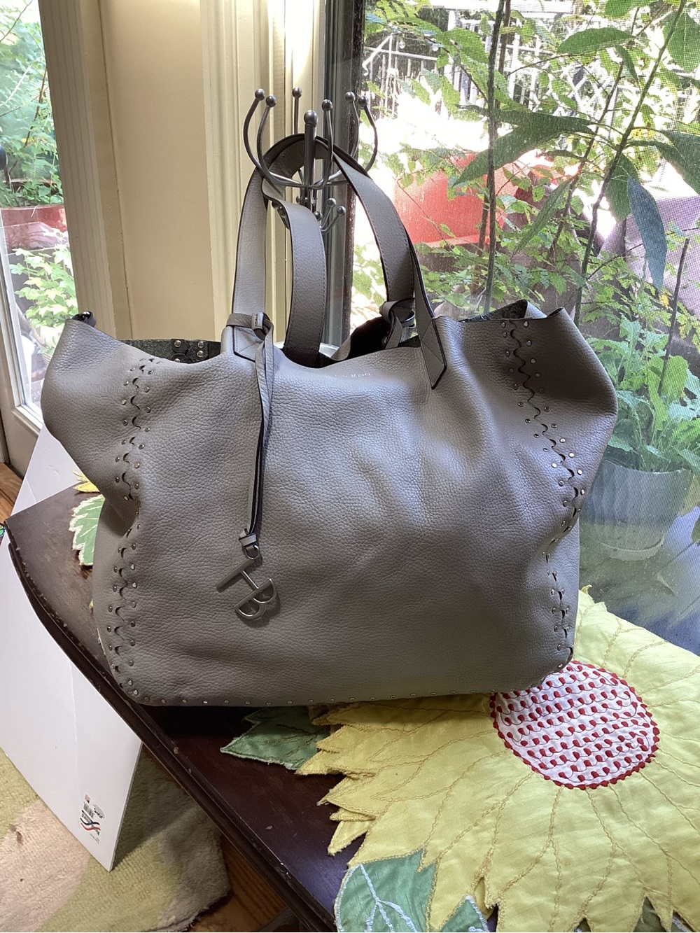 henri bendel Reversable Gray Pebbled Leather/Suede Tote with Stud Trim LIKE NEW
